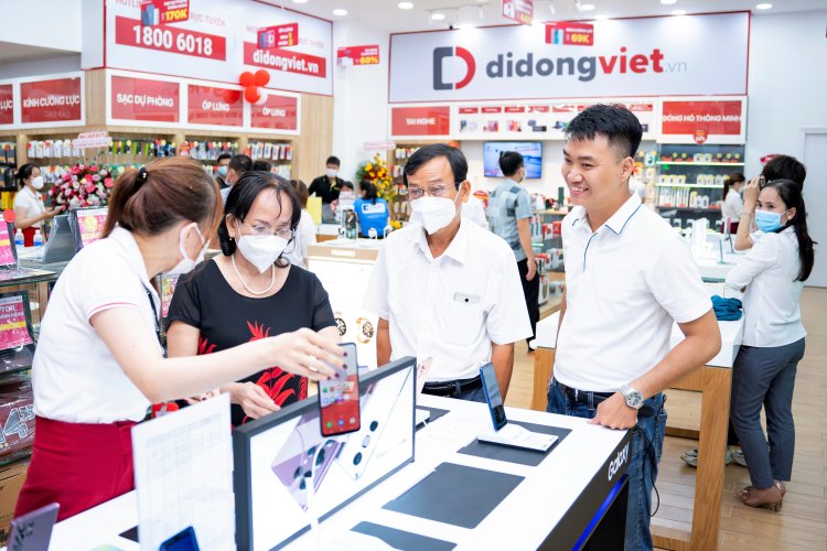 Nhiều sản phẩm công nghệ giảm sâu dịp lễ 30/4 và 1/5
