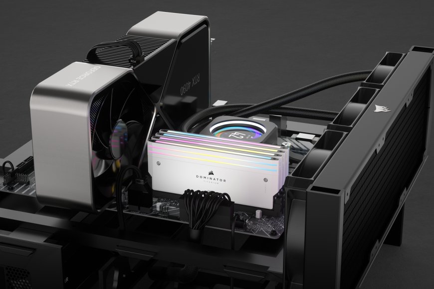 CORSAIR tung RAM DOMINATOR TITANIUM DDR5 hiệu suất cao, dung lượng lớn