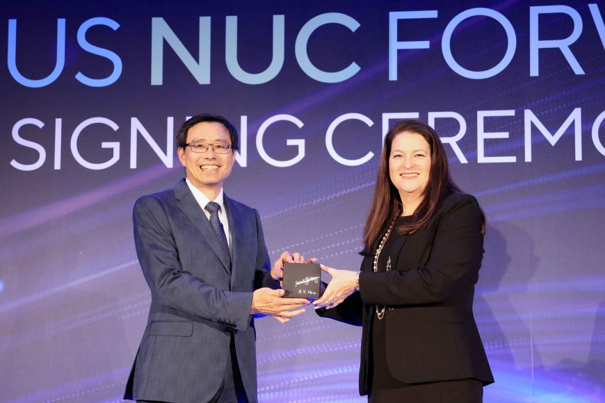 ASUS và Intel ký kết sản xuất và kinh doanh máy NUC