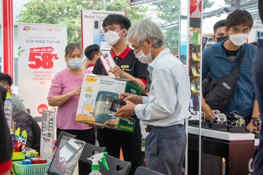 FPT Shop đãi đến 50% cho sản phẩm công nghệ dịp 11/11