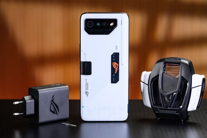 ROG Phone 8 Ultimate sẽ sở hữu RAM 24GB và sạc nhanh 65W