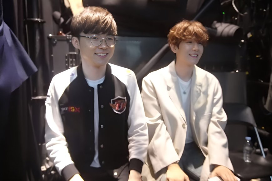 BaekHyun (EXO) là 'fan cứng' của Faker