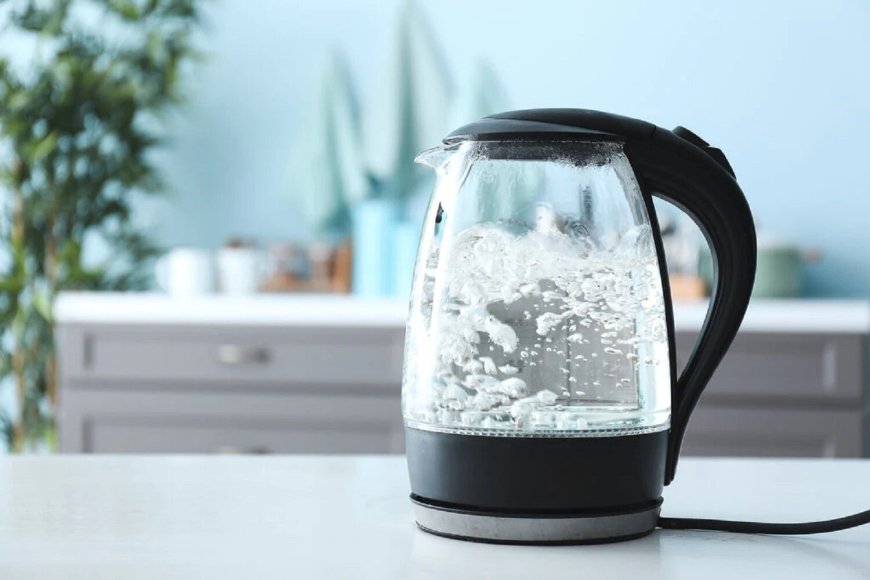 Có thể loại bỏ được 80% lượng hạt vi nhựa bằng cách đun sôi nước