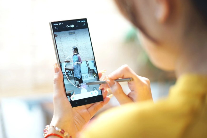Cập nhật thiết bị Galaxy thế hệ tiền nhiệm để có cơ hội trải nghiệm AI
