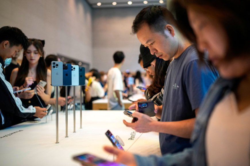 Apple tiếp tục giảm giá iPhone 15 ở Trung Quốc