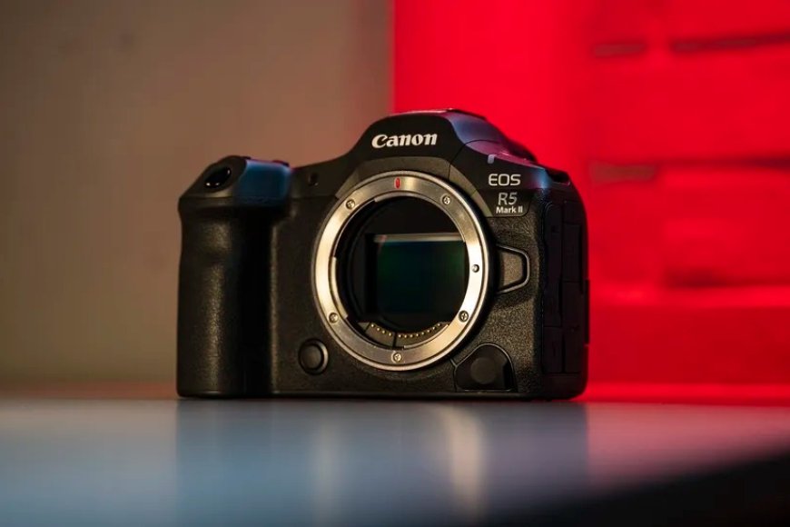 Canon trình làng EOS R5 Mark II, tập trung cải thiện tính năng lấy nét