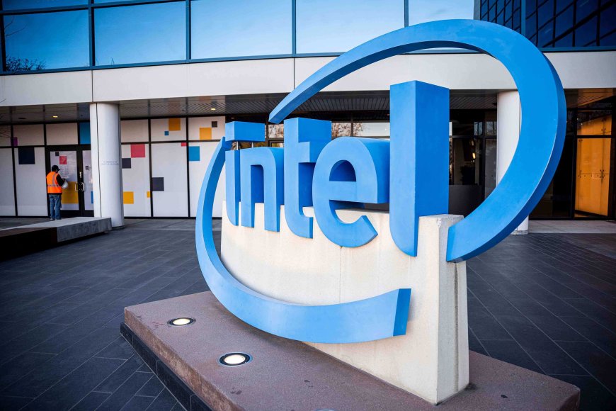 Mỹ tài trợ cho Intel để sản xuất chip quân sự