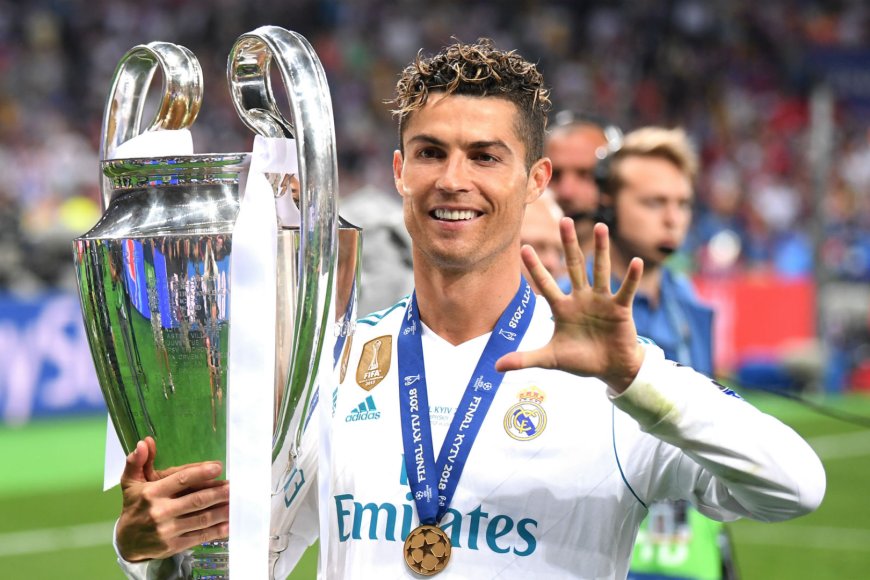 Meta FC Online: Sơ đồ 4-2-1-3 cùng team color 'Dải ngân hà Real Madrid'