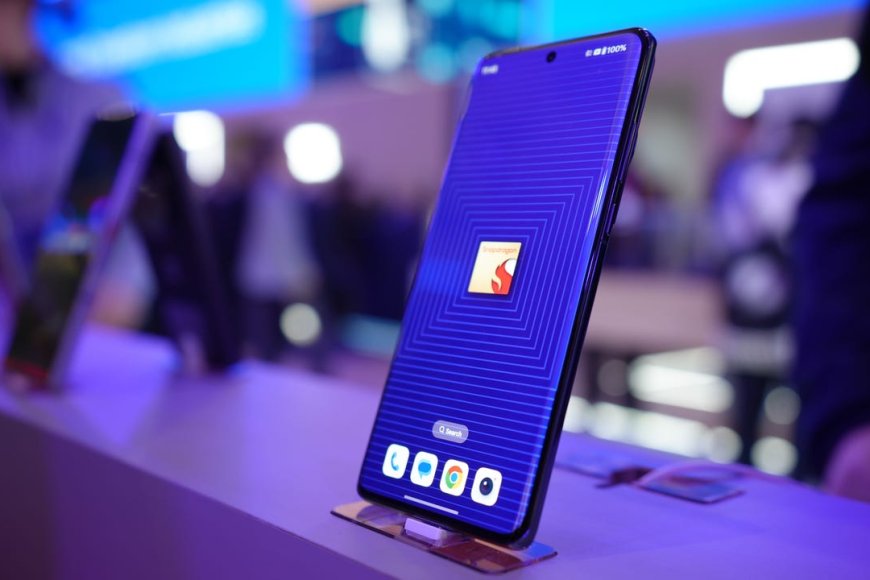 Qualcomm mang AI tạo sinh lên smartphone giá rẻ