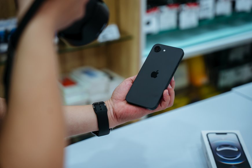 iPhone 16e không dành cho số đông