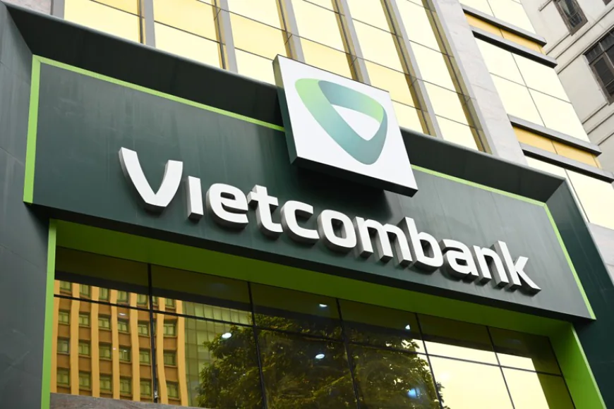 Vietcombank hợp tác với Salesforce