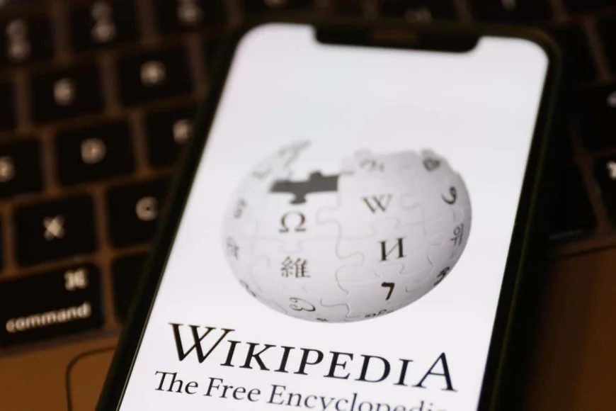 Wikipedia đẩy mạnh ứng dụng công nghệ AI trong hệ thống biên tập