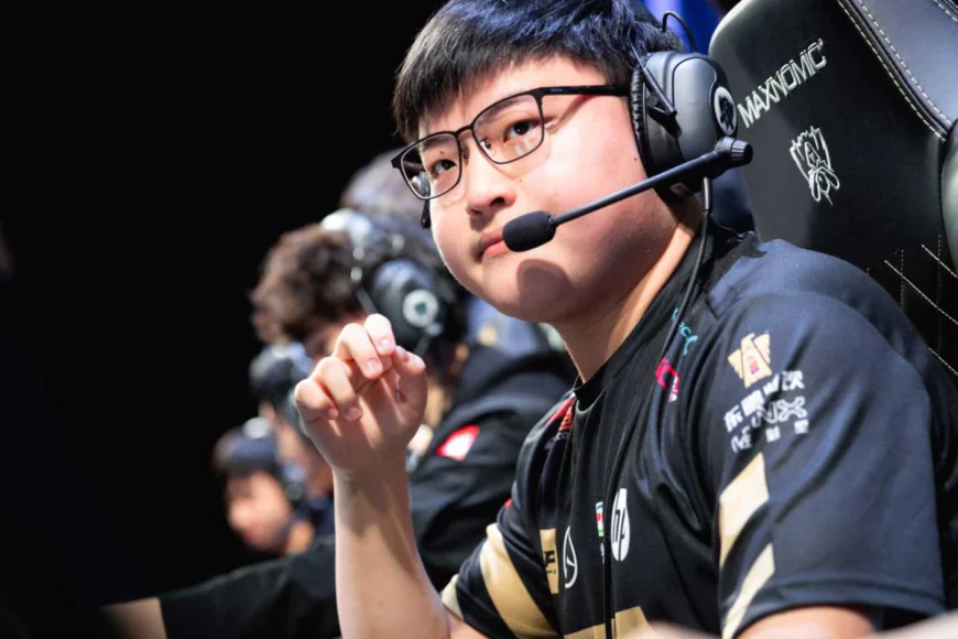 Sau Faker, Uzi đặt chân vào Đại Sảnh Huyền Thoại