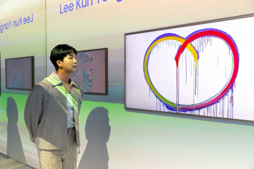 RM (BTS) trở thành đại sứ Samsung Art TV