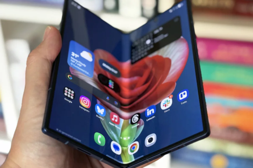 Galaxy Z Fold7 'sống sót' qua 200.000 lần gập mở