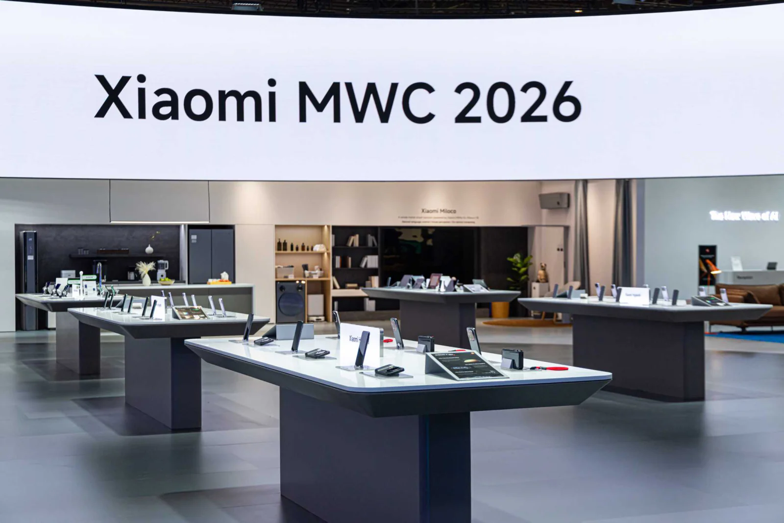 MWC 2026: Xiaomi đưa AI bước vào đời thực với hệ sinh thái 'Human × Car × Home'