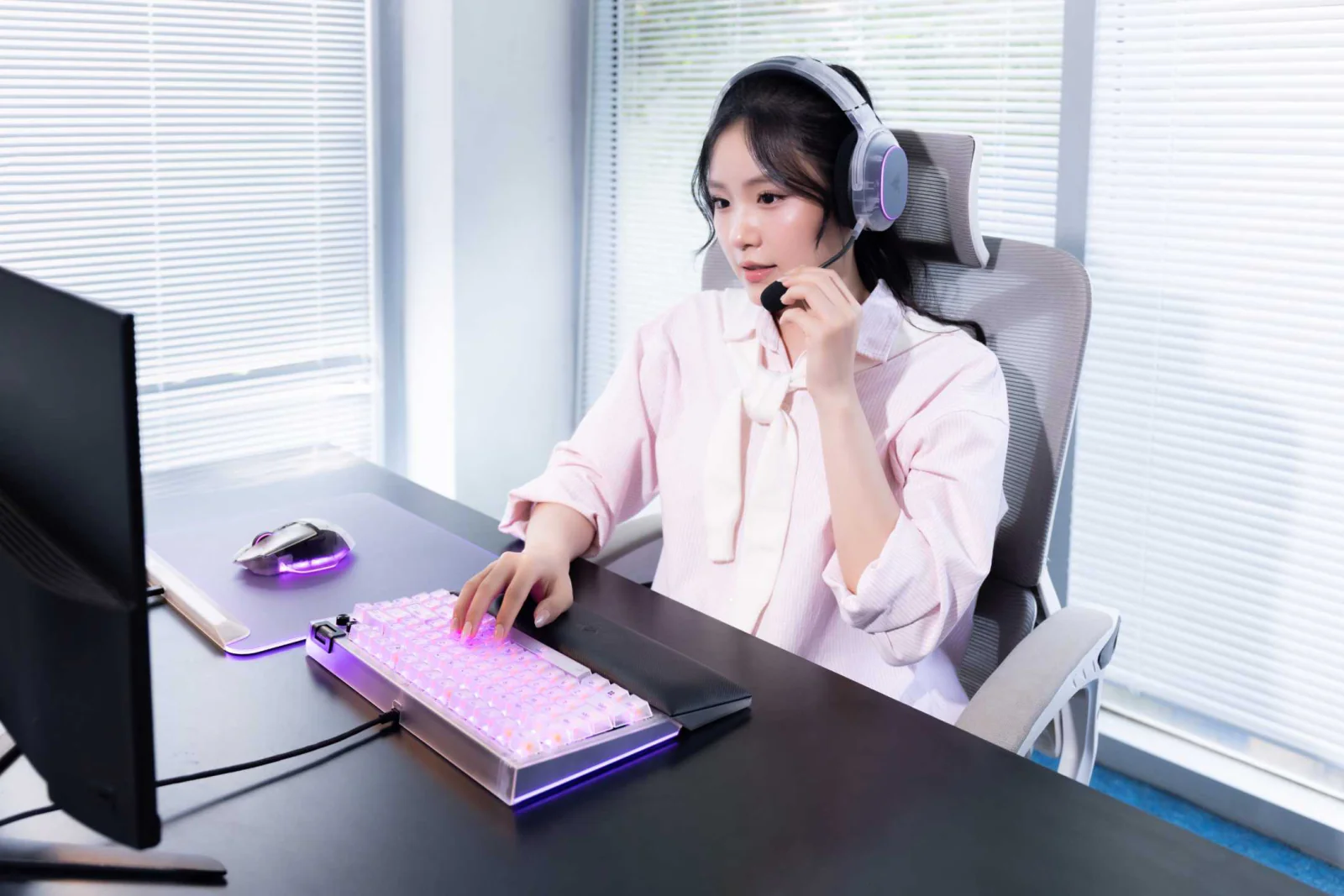 Valentine Trắng 14/3: Cùng Razer viết tiếp bản tình ca công nghệ bằng bộ sưu tập Phantom White