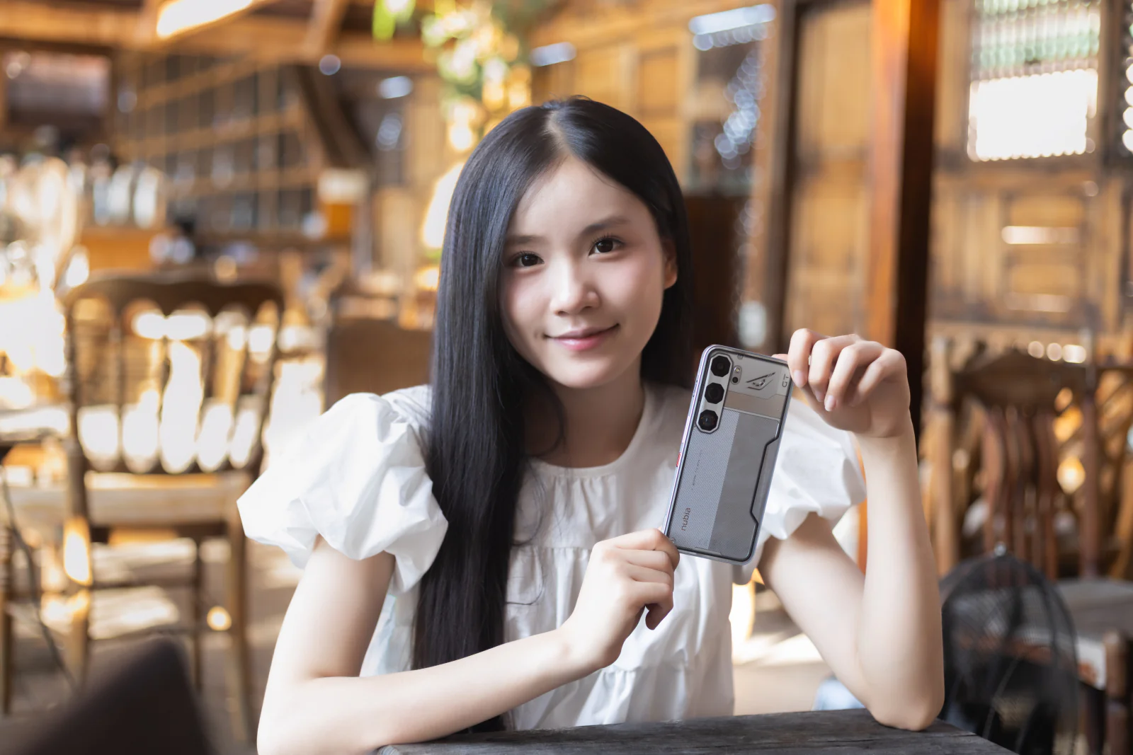 Đánh giá nubia NEO 5 GT: Phiên bản giản lược của REDMAGIC 10S Pro
