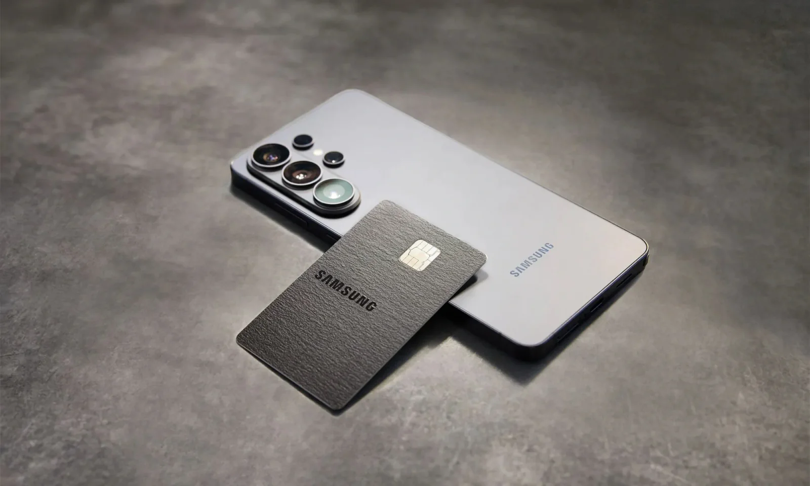 Samsung tung thẻ tín dụng Galaxy Card